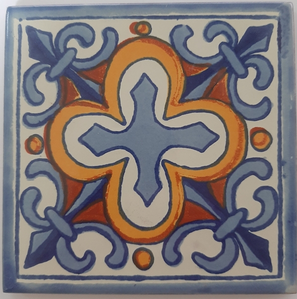 BLUE FLOR DE LIZ ON CREAM GLOSS TALAVERA TILE