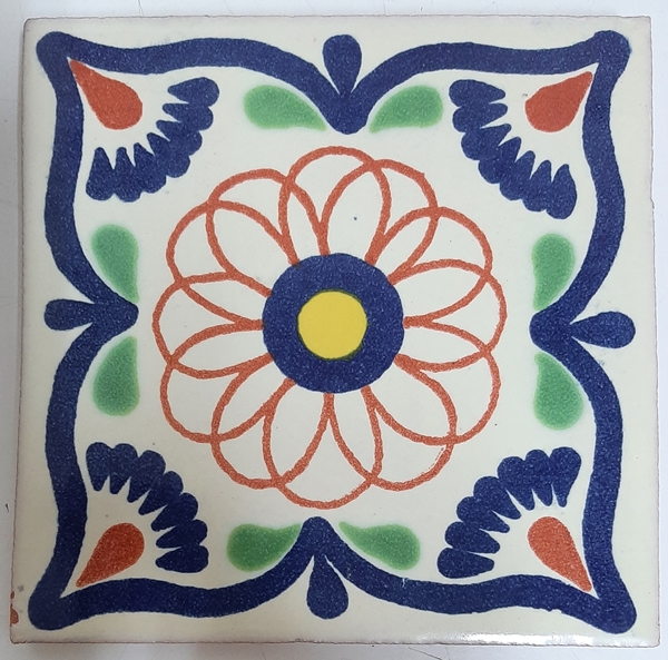 VELEZ ON CREAM GLOSS TALAVERA TILE