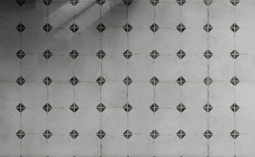 WHITE / GREEN CORNERS MARBLE ANTIQUE LOOK TILE