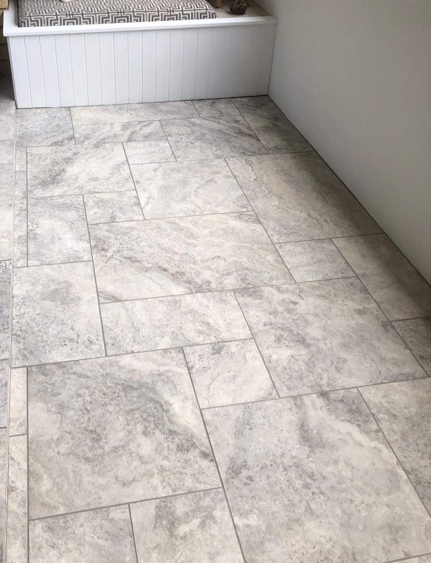 DARK GREY BIEGE IN/OUT TRAVERTINE LOOK FRENCH PATTERN