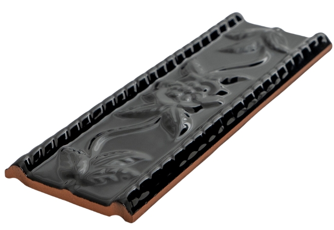 BLACK FLORAL GLOSS YESTERYEAR