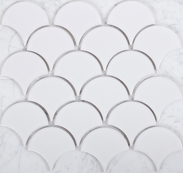 WHITE MATT FISHSCALE MOSAIC TILE