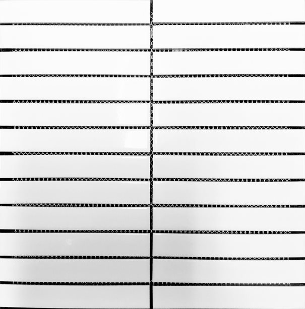 WHITE GLOSS STACKED FINGER MOSAIC TILE