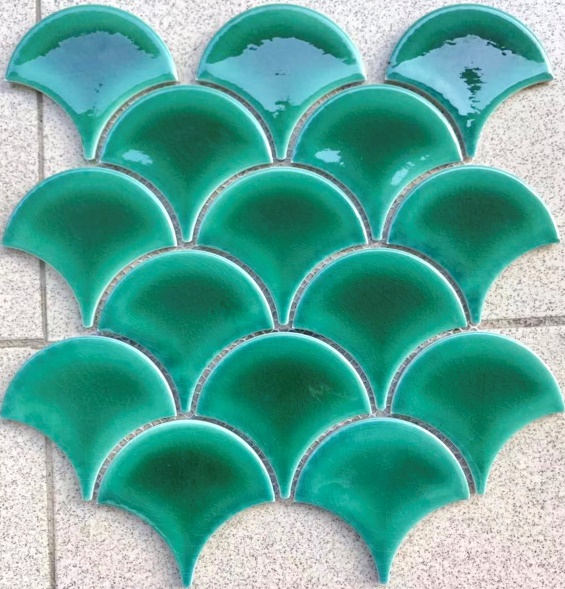 EMERALD GLOSS WAVY FISHSCALE MOSAIC