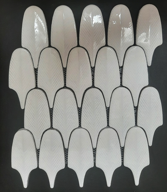 SNOW-WHITE GLOSS FEATHER MOSAIC TILE