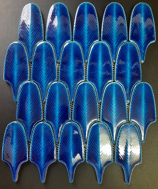 ROYAL-BLUE GLOSS FEATHER MOSAIC TILE