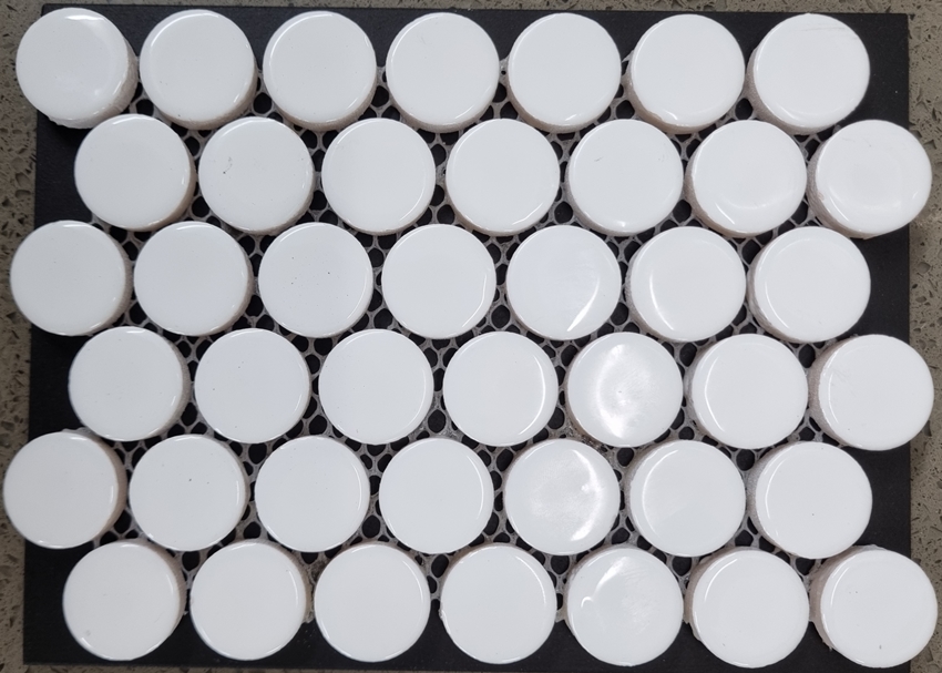 WHITE GLOSS  MOSAIC PENNY ROUND