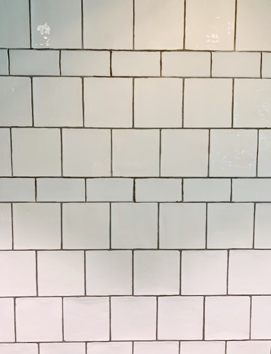 WHITE GLOSS HANDMADE LOOK HAMPTON SUBWAY TILE