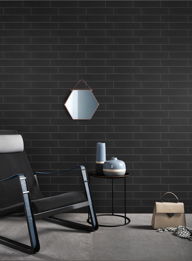 BLACK MATT SUBWAY CERAMIC TILE